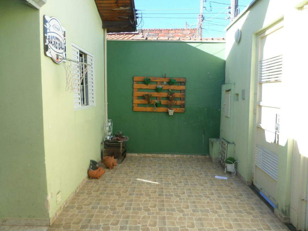 Casa à venda, 3 quartos, 3 vagas, no bairro Santa Terezinha em Piracicaba - SP