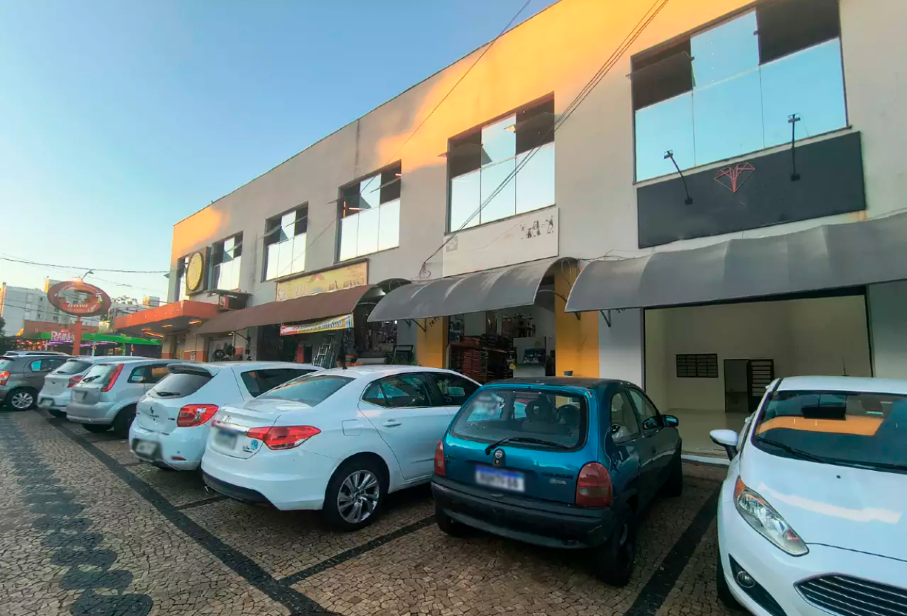 Foto 2 de Salão para aluguel, 2 vagas, Jardim Caxambu - Piracicaba/SP