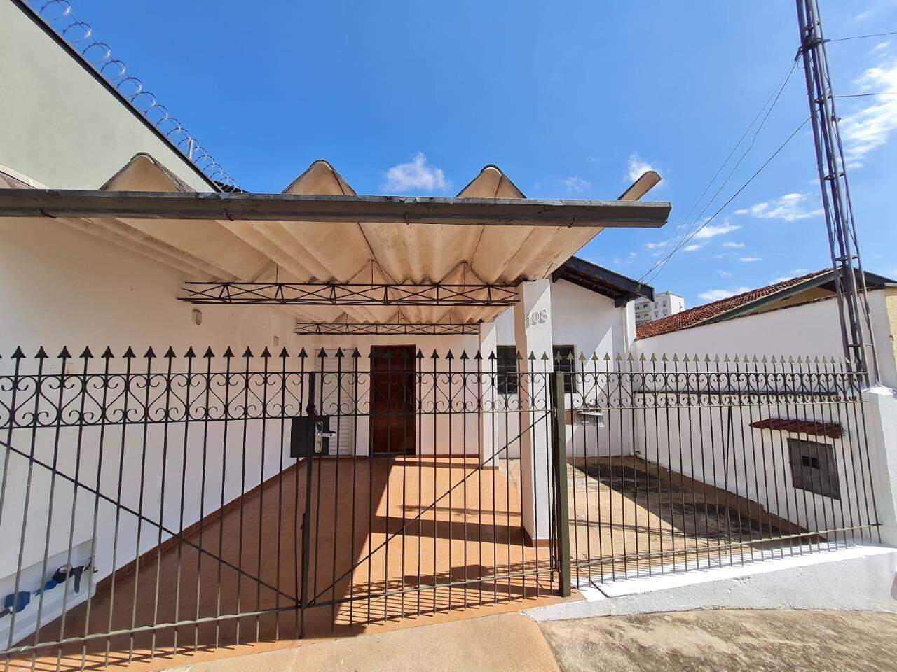 Casa para alugar, 3 quartos, 1 vaga, no bairro Nova América em Piracicaba - SP