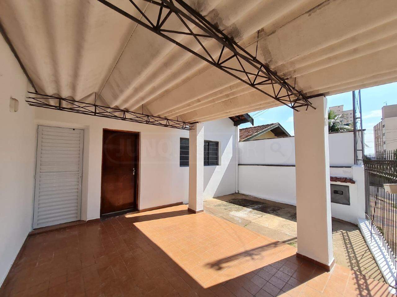 Casa para alugar, 3 quartos, 1 vaga, no bairro Nova América em Piracicaba - SP