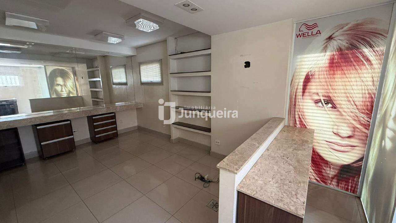 Salão para alugar, no bairro Santa Terezinha em Piracicaba - SP