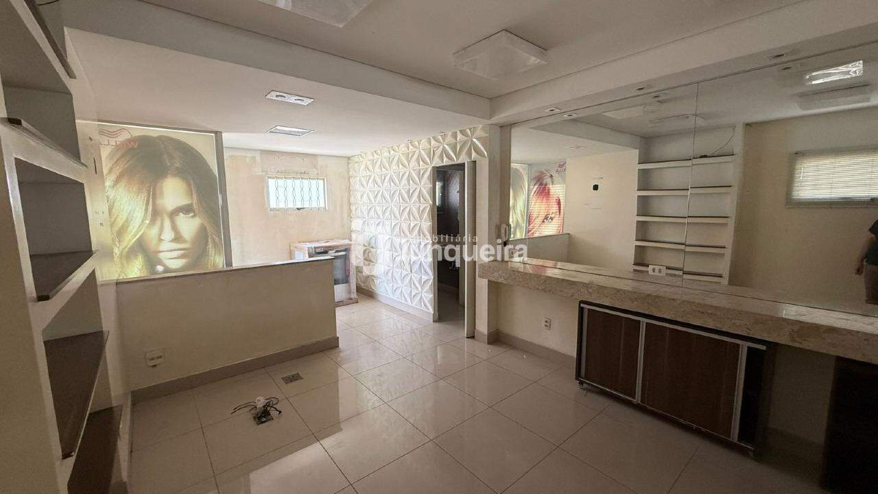 Salão para alugar, no bairro Santa Terezinha em Piracicaba - SP