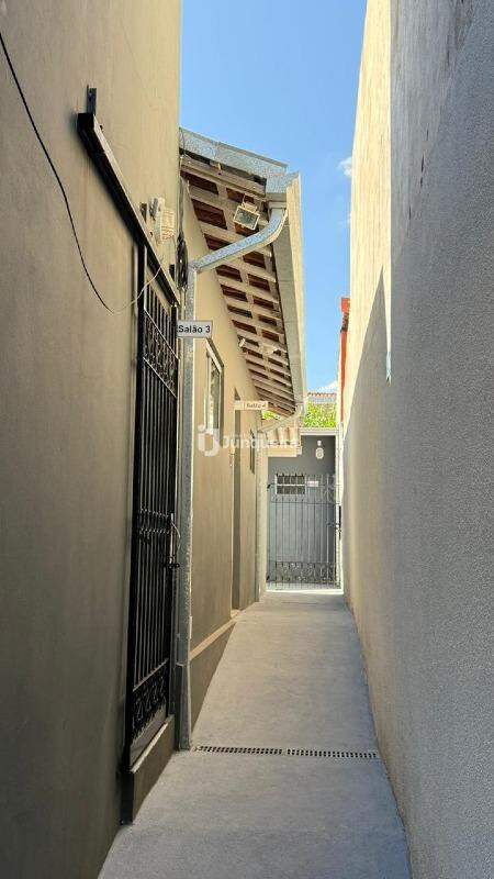 Salão para alugar, no bairro Santa Terezinha em Piracicaba - SP