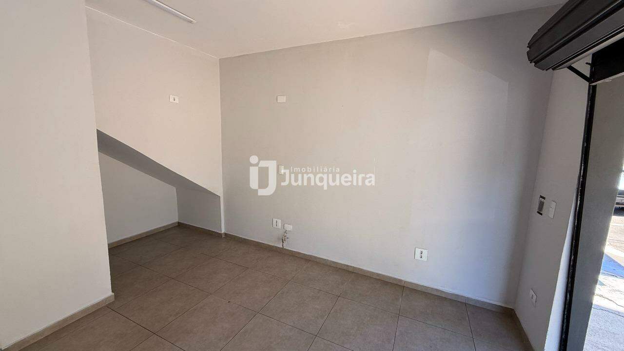 Salão para alugar, no bairro Vila Sônia em Piracicaba - SP