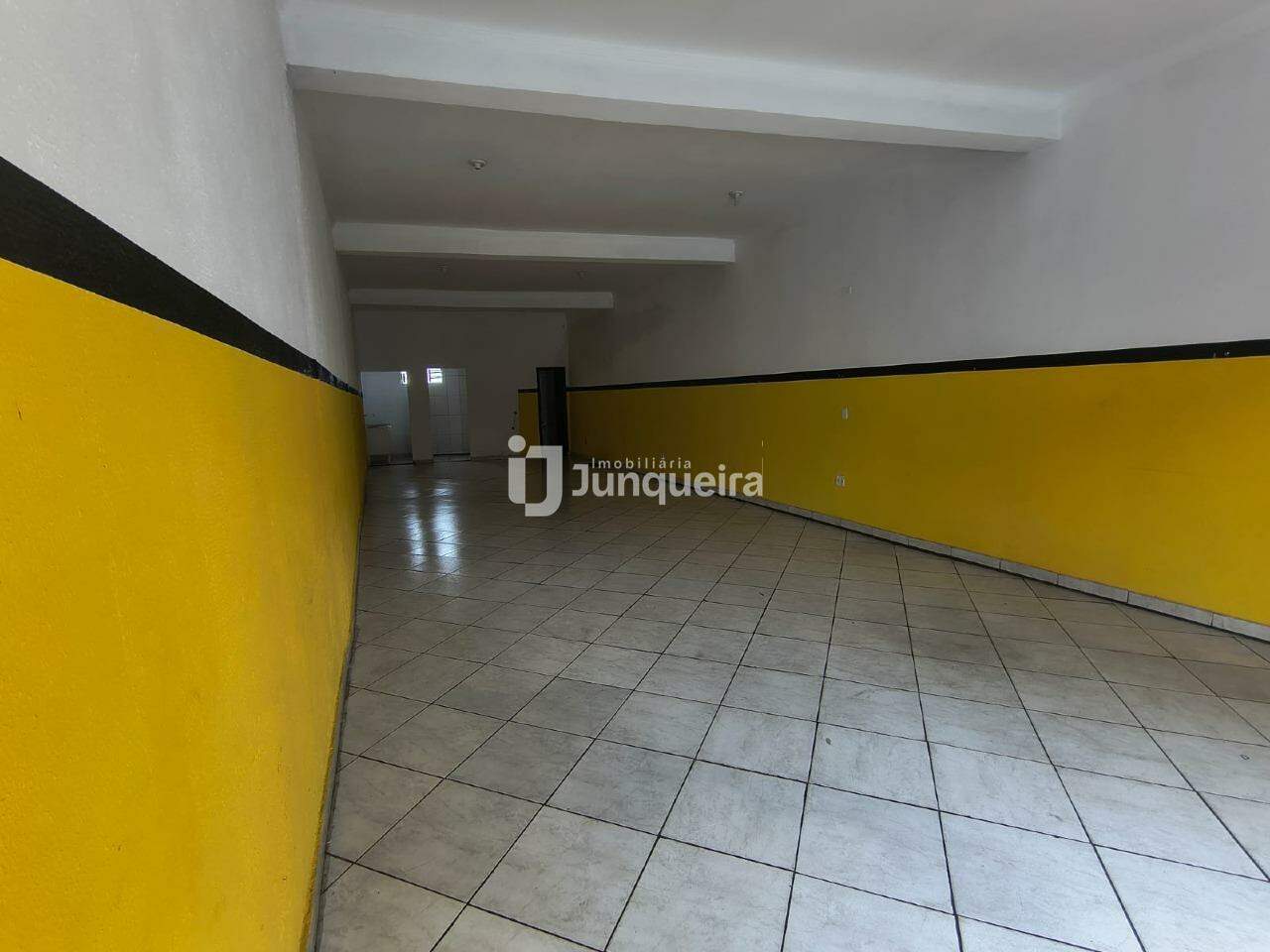 Salão para alugar, no bairro Jardim São Jorge em Piracicaba - SP
