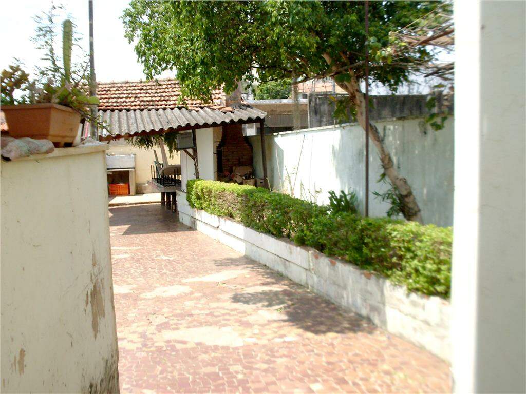 Casa à venda, 2 quartos, 2 vagas, no bairro Alto em Piracicaba - SP