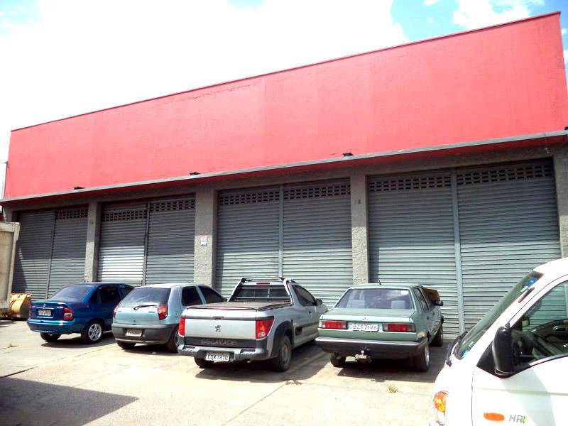 Galpão para alugar, 6 vagas, no bairro Santa Terezinha em Piracicaba - SP