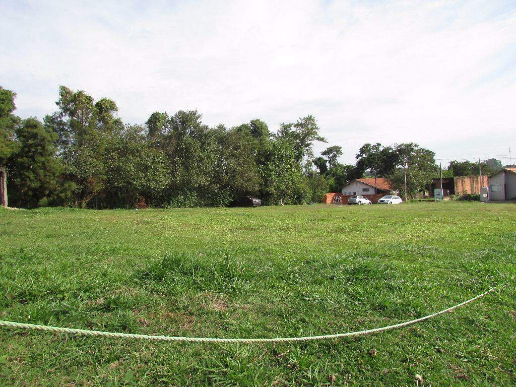 Terreno à venda, no bairro Chácara Esperia em Piracicaba - SP