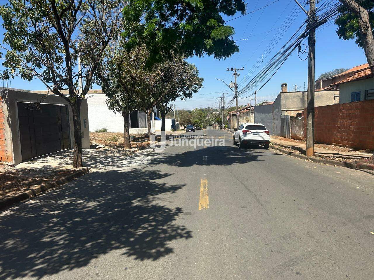 Terreno à venda, no bairro Jardim Califórnia em Piracicaba - SP