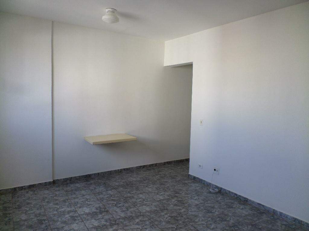 Apartamento à venda no Edifício Sans Souci, 1 quarto, 1 vaga, no bairro Centro em Piracicaba - SP