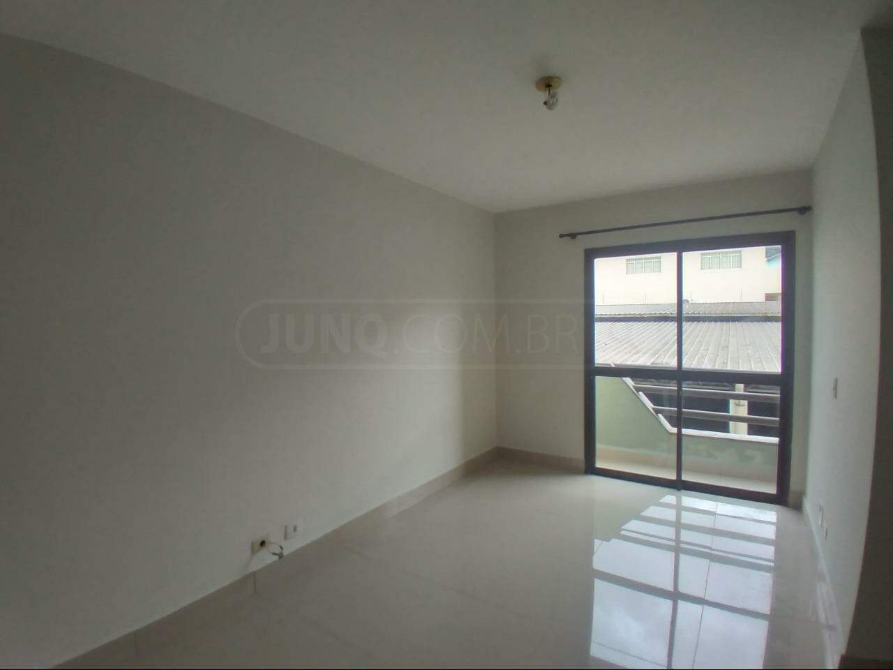 Apartamento à venda no Miami, 3 quartos, sendo 1 suíte, 1 vaga, no bairro Alto em Piracicaba - SP