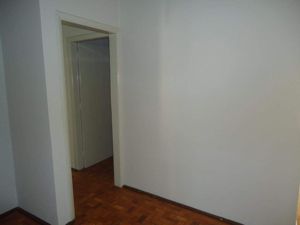 Apartamento à venda no Edificio Mimi Lopes Fagundes, 2 quartos, no bairro Centro em Piracicaba - SP