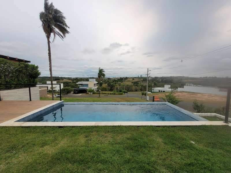 Casa no Condomínio Villas do Golfe, em Itu disponível para à venda | Grupo Kaion: 