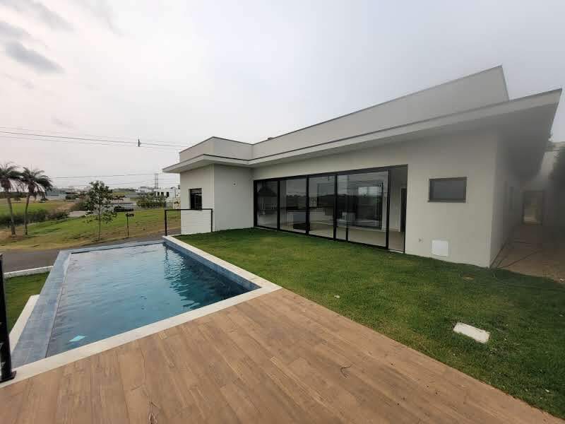 Casa no Condomínio Villas do Golfe, em Itu disponível para à venda | Grupo Kaion: 