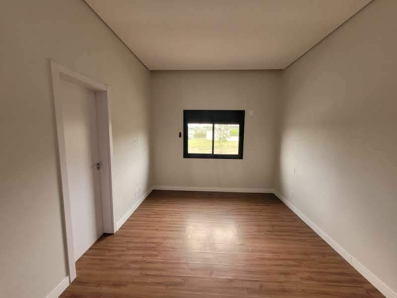 Casa no Condomínio Villas do Golfe, em Itu disponível para à venda | Grupo Kaion: 
