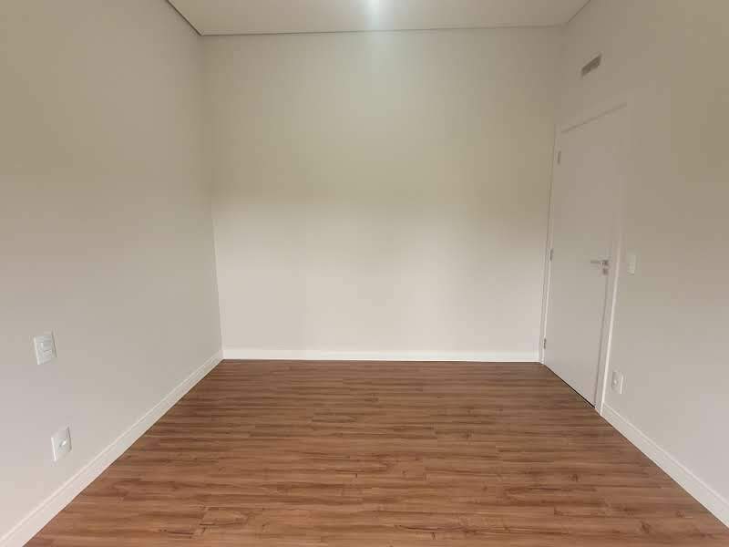 Casa no Condomínio Villas do Golfe, em Itu disponível para à venda | Grupo Kaion: 