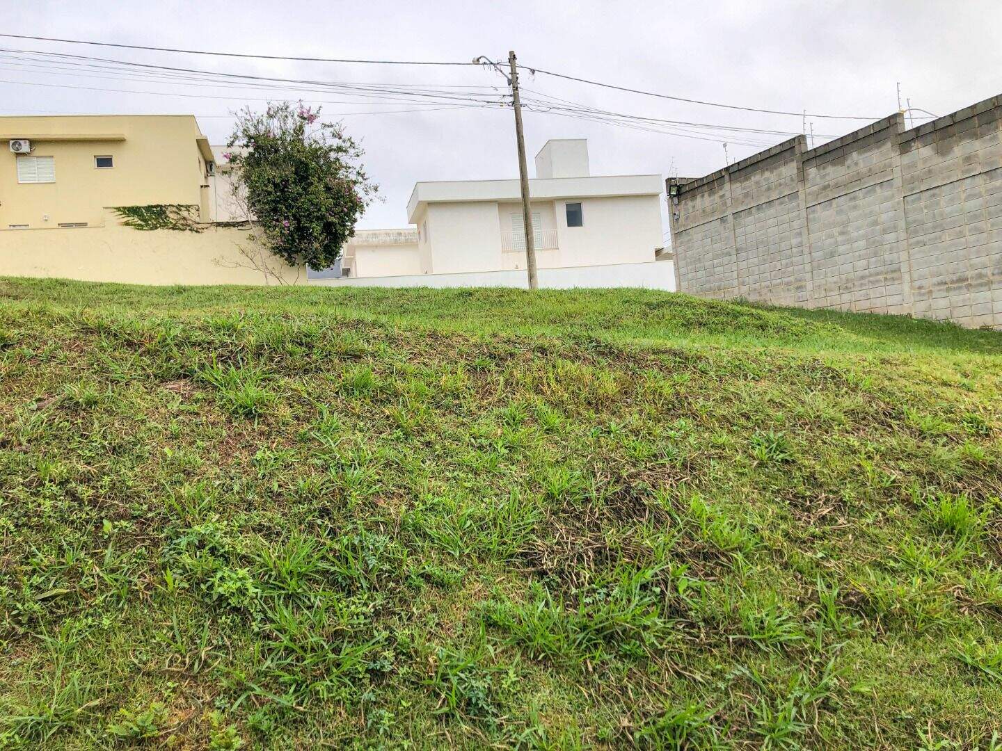 Terreno no Portal dos Sabiás, em Itu disponível para à venda | Grupo Kaion: Terreno à venda no Condomínio Portal dos Sabiás em Itu/SP