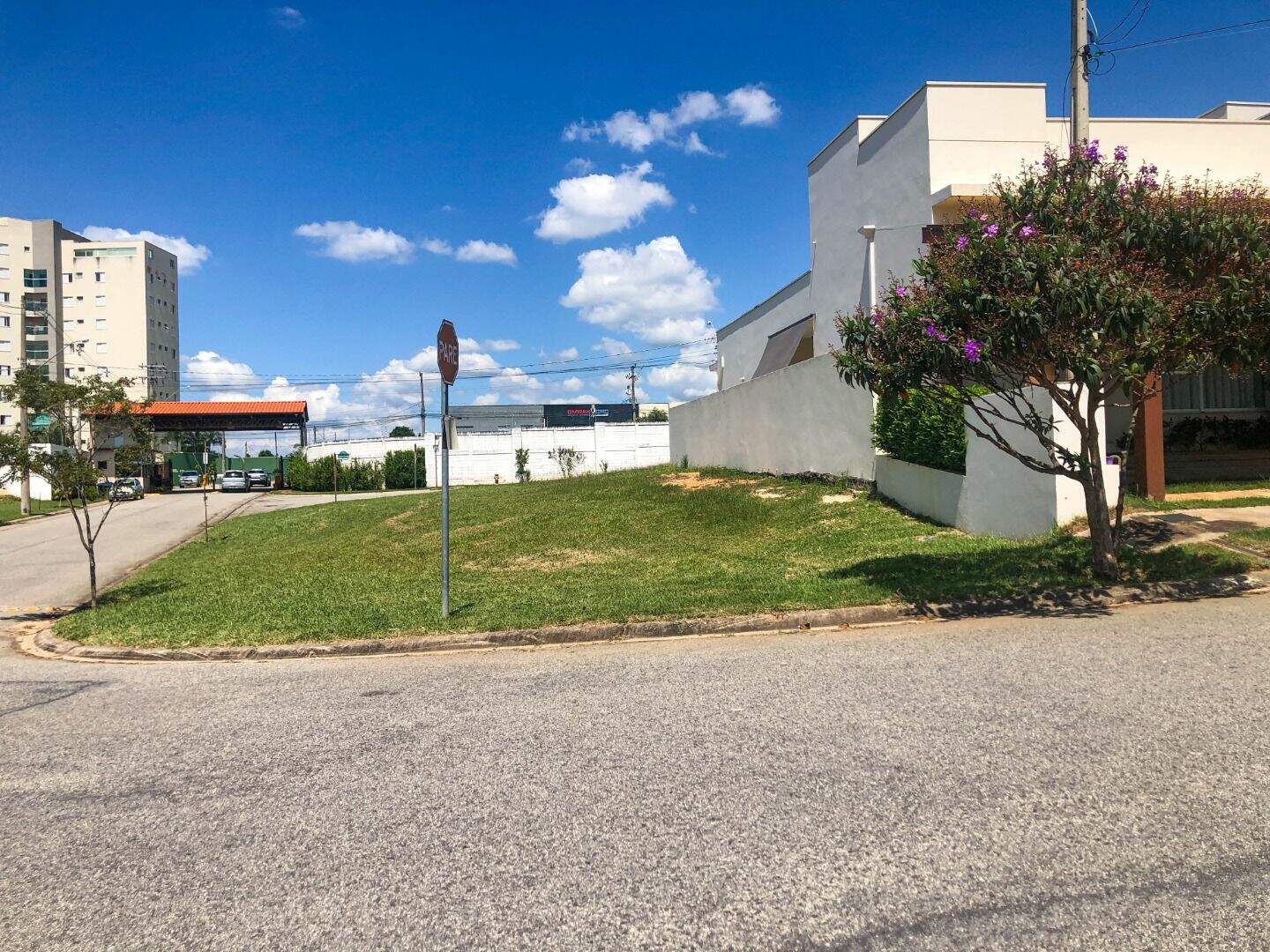 Terreno no Portal dos Sabiás, em Itu disponível para à venda | Grupo Kaion: Terreno à venda no Condomínio Portal dos Sabiás em Itu