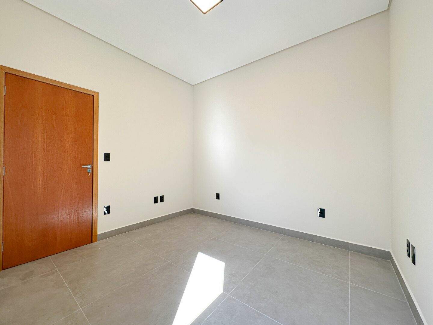 Casa no Jardim Marília, em Salto disponível para à venda | Grupo Kaion: Casa em Salto - Condomínio Ilha das Águas