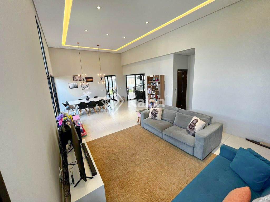 Casa no Condomínio Villas do Golfe, em Itu disponível para à venda | Grupo Kaion: Casa em Itu - Condomínio Villas do Golfe