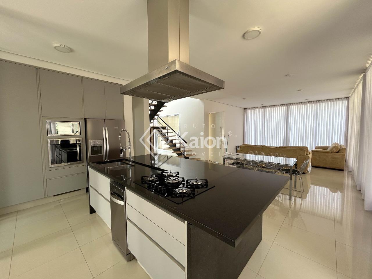 Casa no Condomínio Villas do Golfe, em Itu disponível para para aluguel | Grupo Kaion: 
