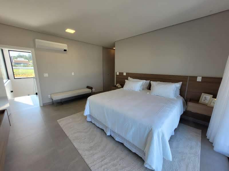 Casa no Condomínio Villas do Golfe, em Itu disponível para à venda | Grupo Kaion: 