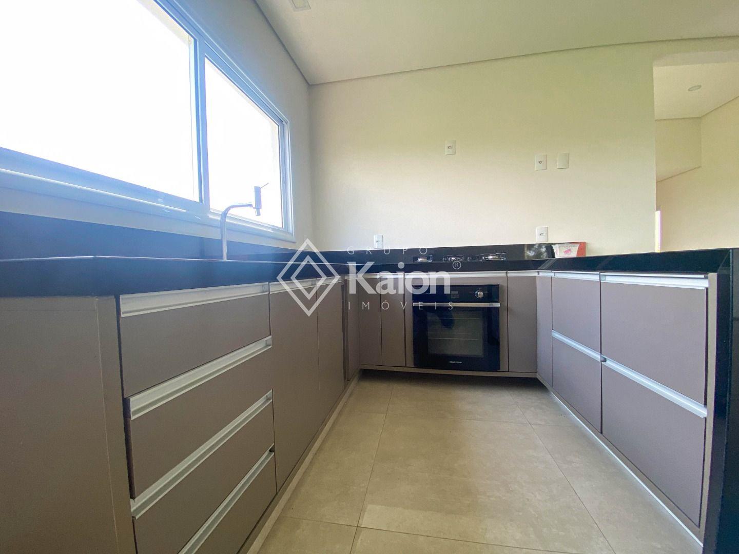 Casa no Condomínio Villas do Golfe, em Itu disponível para para aluguel | Grupo Kaion: 