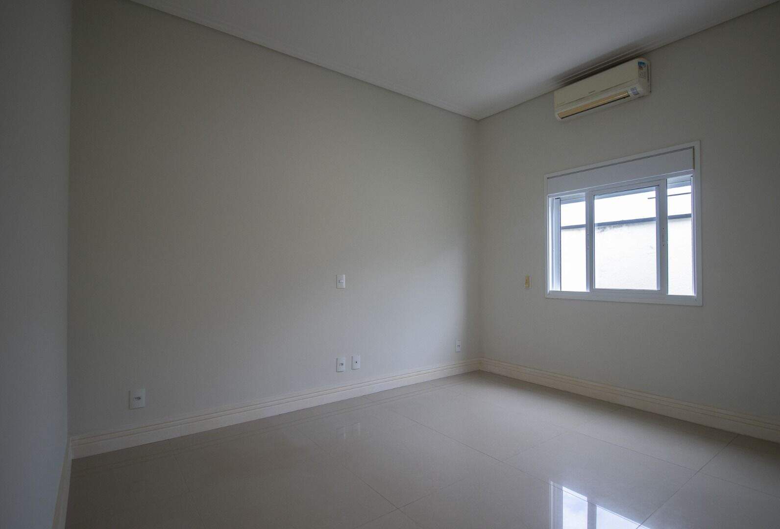 Casa no Condomínio Xapada Parque Ytu, em Itu disponível para à venda | Grupo Kaion: 