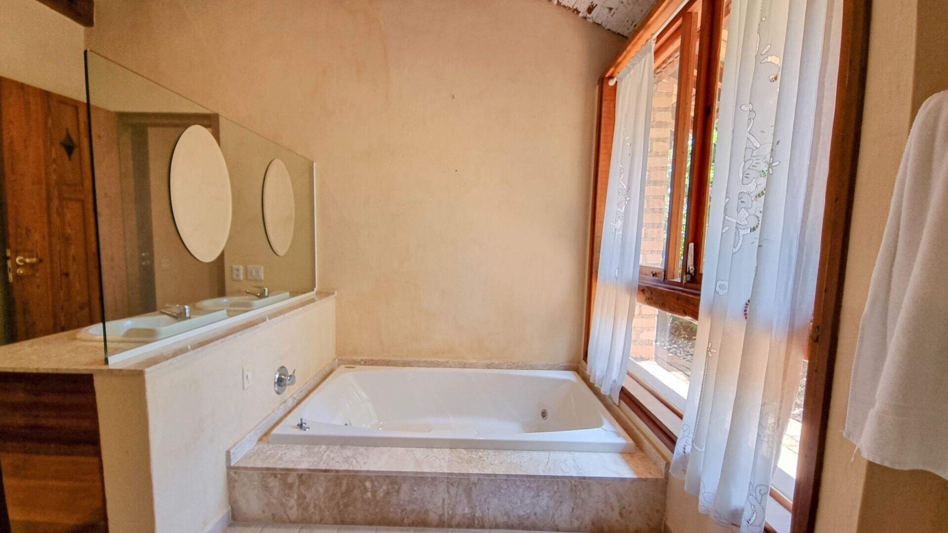 Casa no Condomínio Terras de São José, em Itu disponível para à venda | Grupo Kaion: 