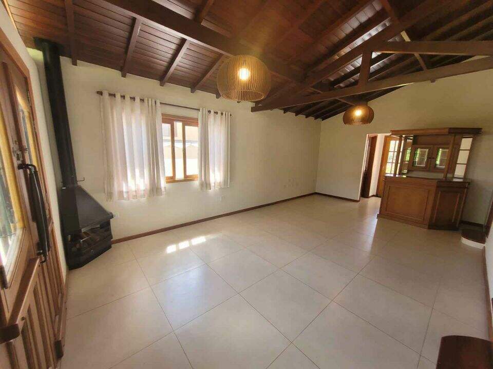 Casa no Chácara Flora, em Itu disponível para à venda | Grupo Kaion: 