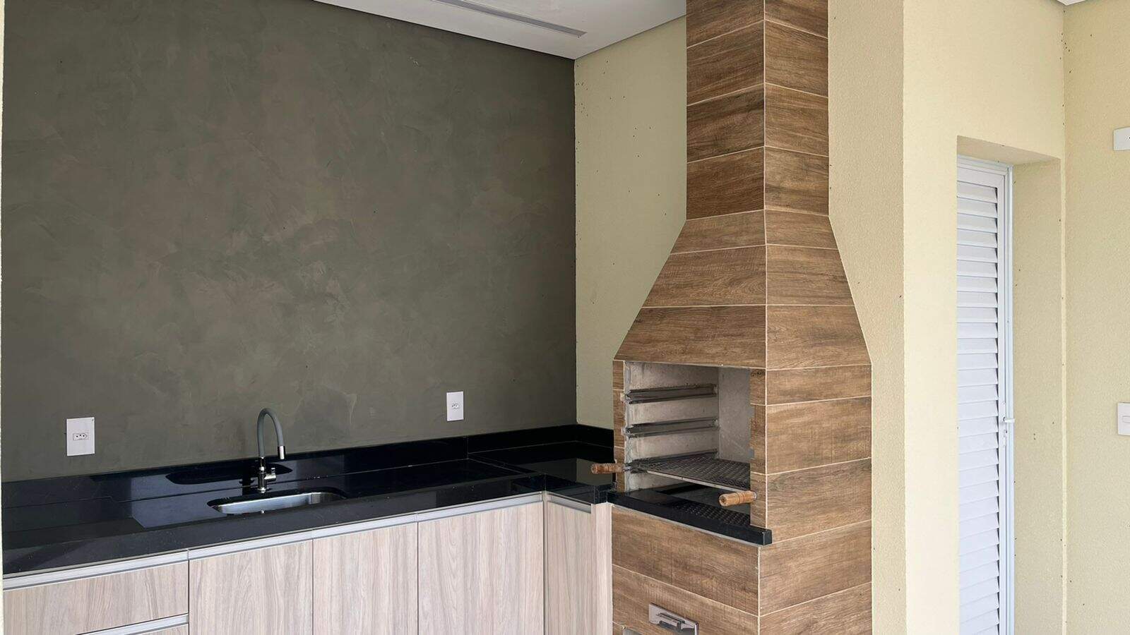Casa no Condomínio Village Moutonnée, em Salto disponível para à venda | Grupo Kaion: 