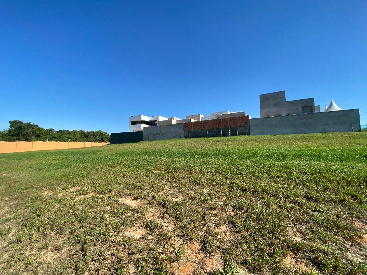 Terreno no Condomínio Alphaville Castelo, em Itu disponível para à venda | Grupo Kaion: 