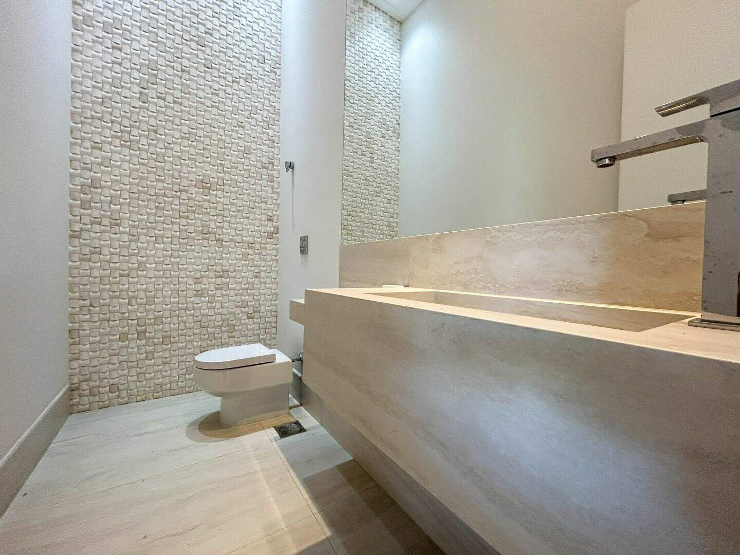Casa no Condomínio Villas do Golfe, em Itu disponível para à venda | Grupo Kaion: 