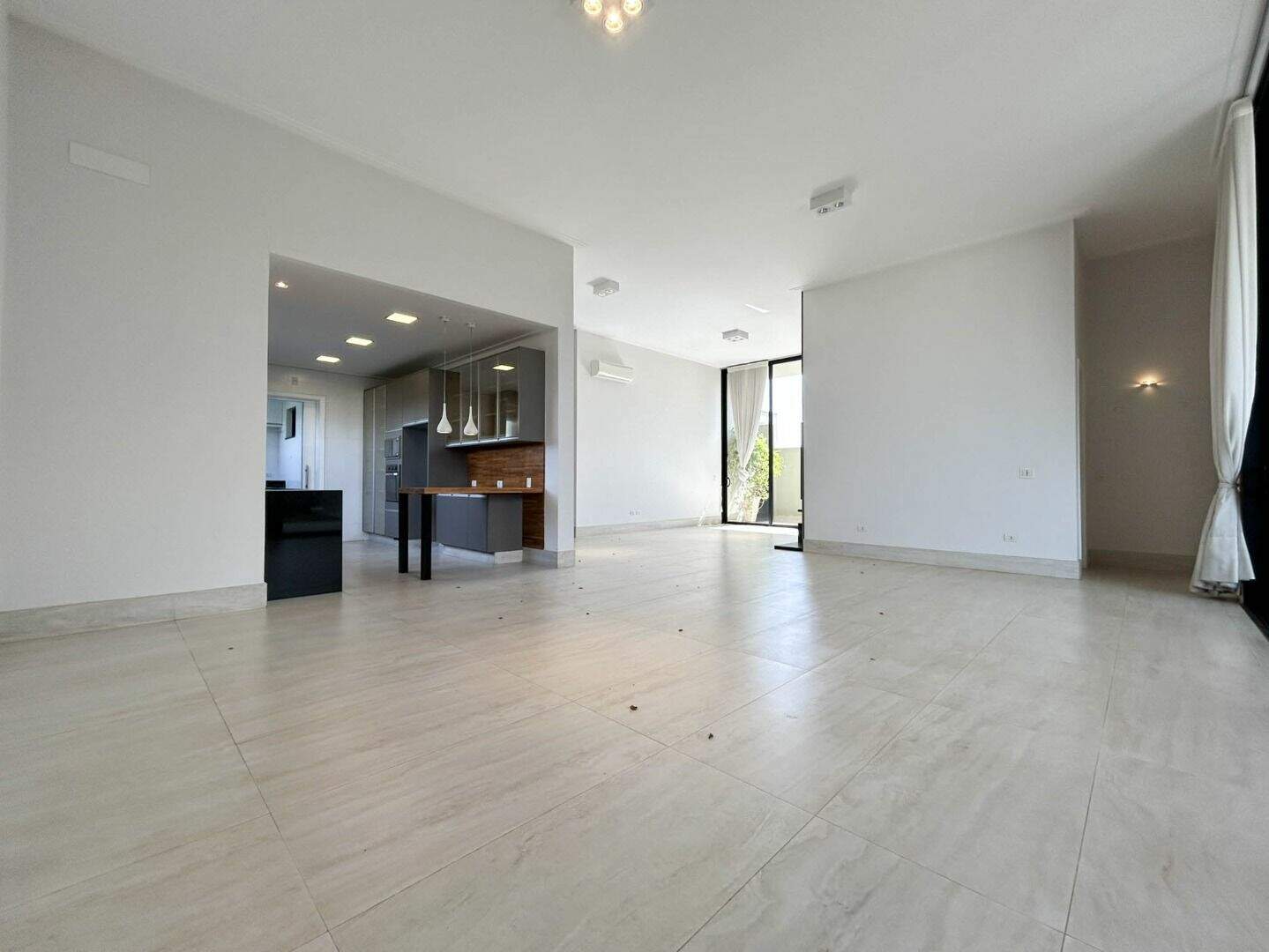 Casa no Condomínio Villas do Golfe, em Itu disponível para à venda | Grupo Kaion: 