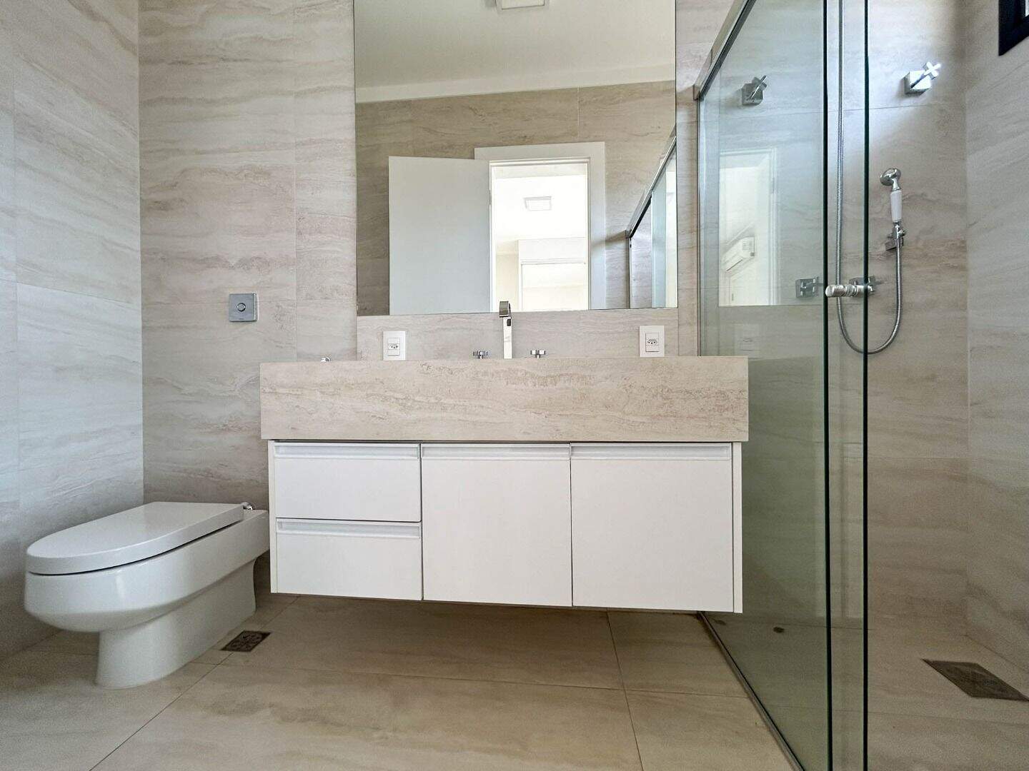 Casa no Condomínio Villas do Golfe, em Itu disponível para à venda | Grupo Kaion: 