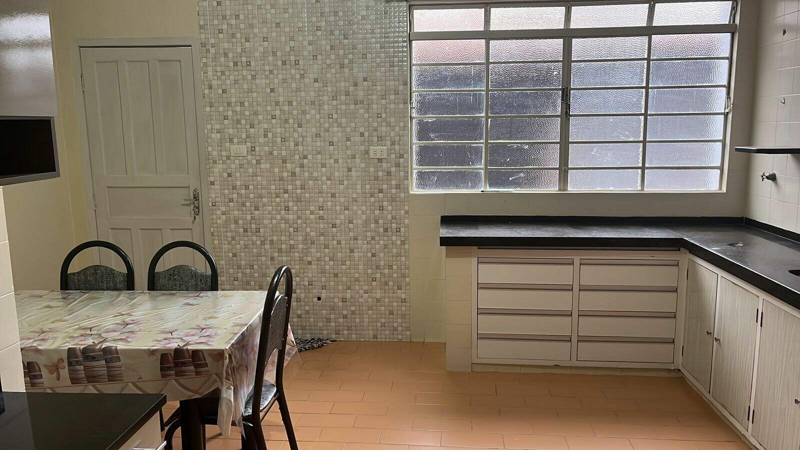 Casa no Brasil, em Itu disponível para à venda | Grupo Kaion: 