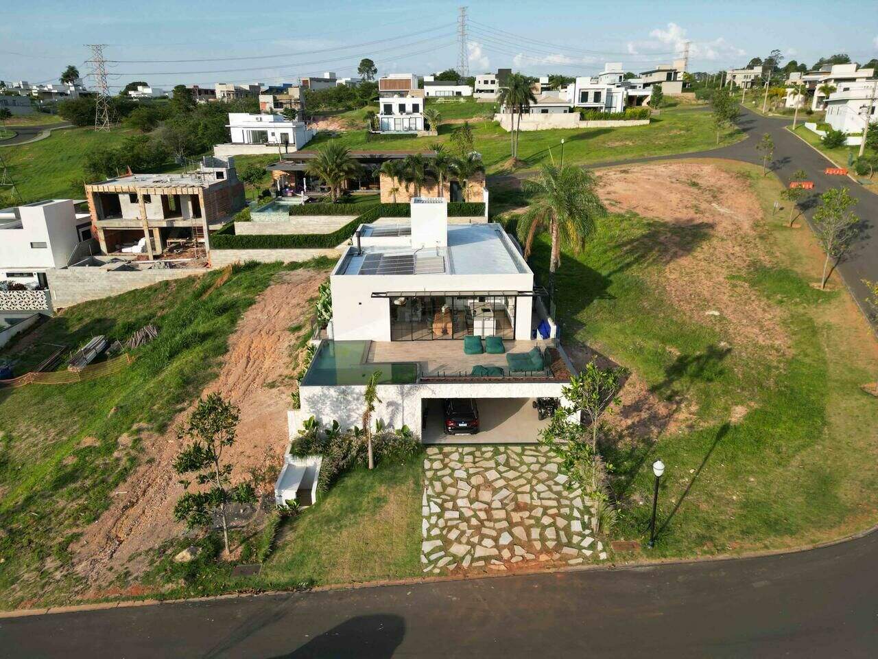 Casa no Condomínio Villas do Golfe, em Itu disponível para à venda | Grupo Kaion: 