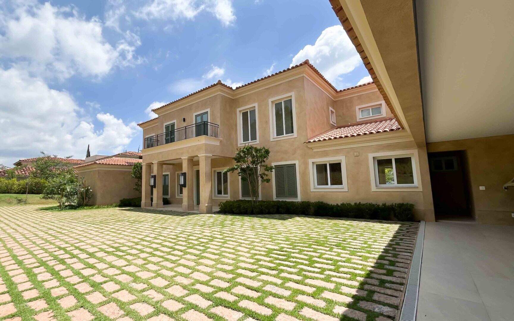 Casa no Fazenda da Grama, em Itupeva disponível para à venda | Grupo Kaion: 