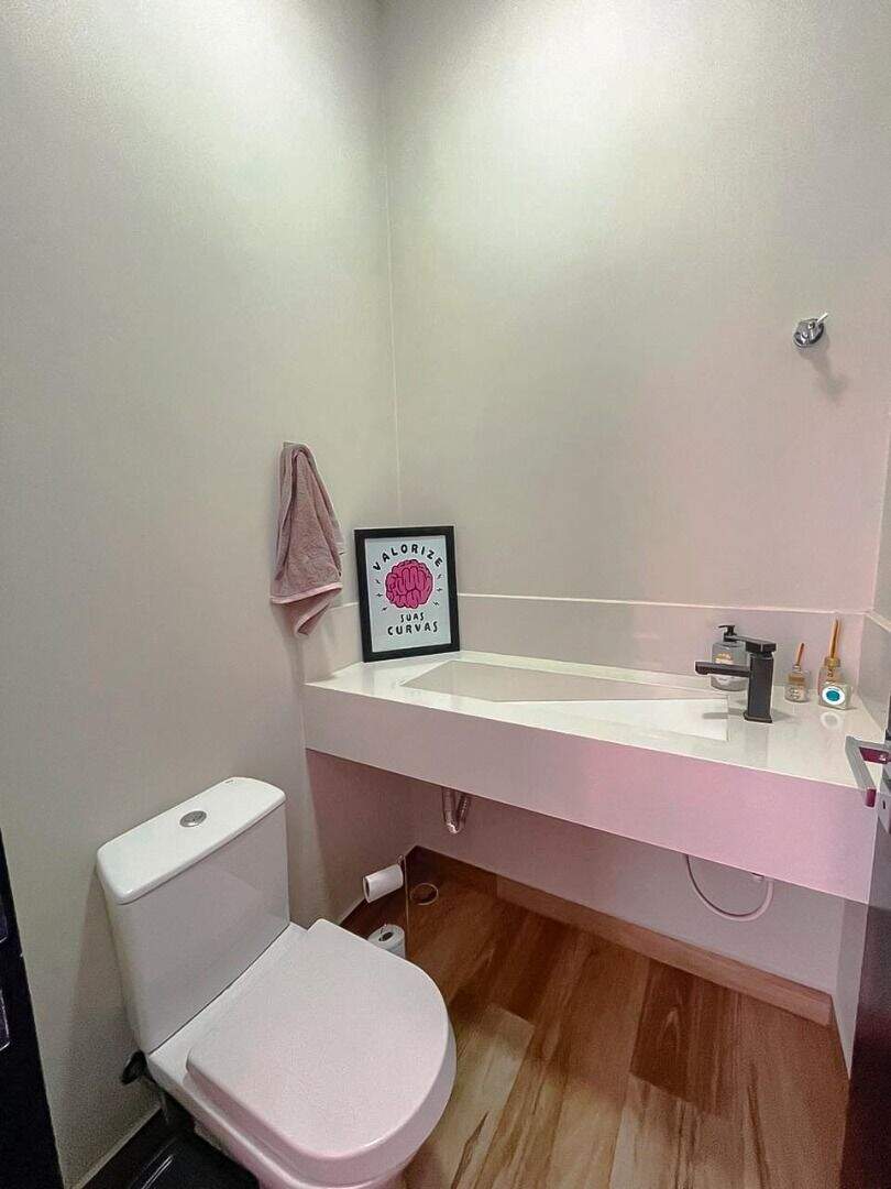Casa no Condomínio Villas do Golfe, em Itu disponível para à venda | Grupo Kaion: 