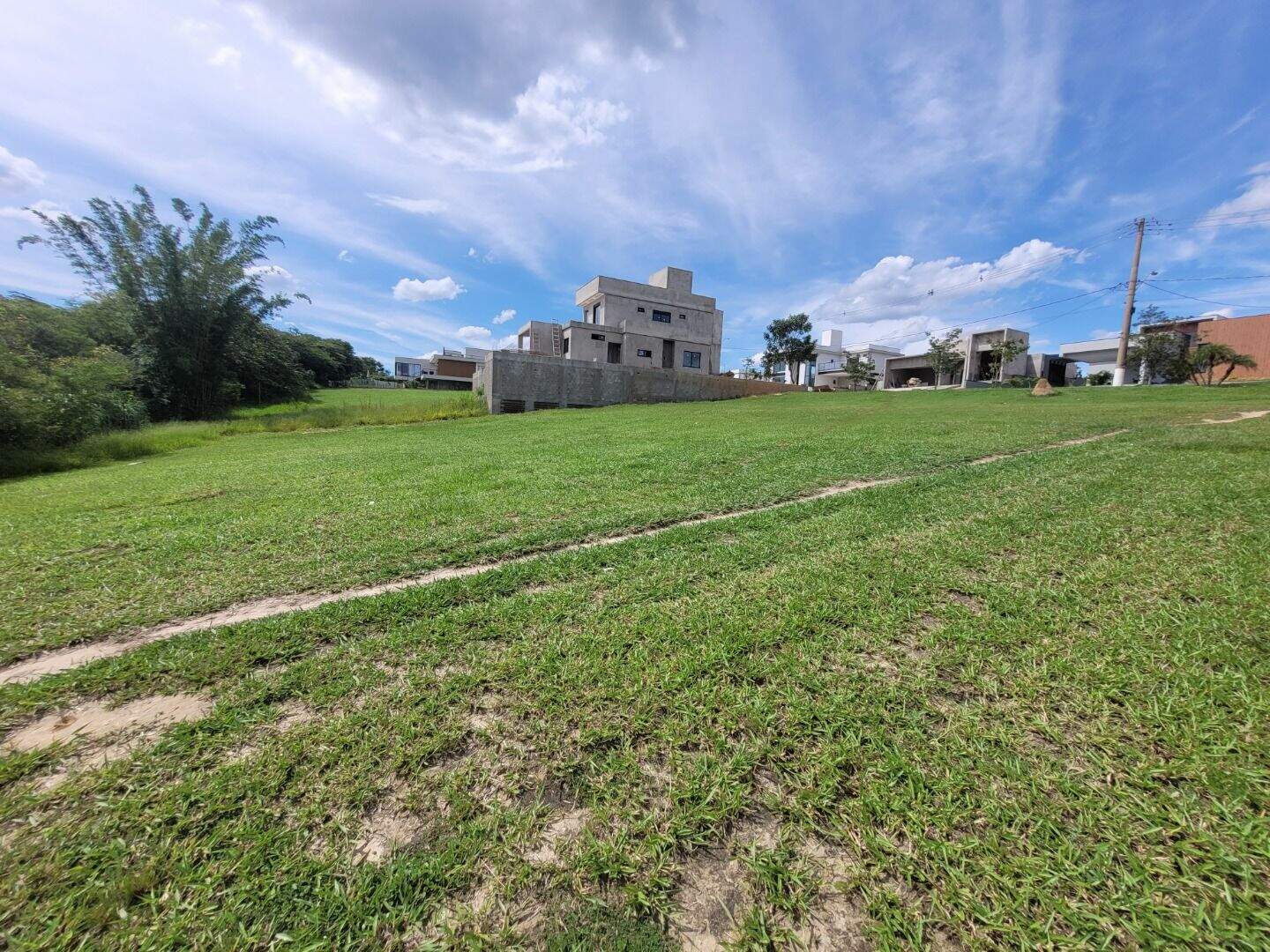 Terreno no Terras de Monte Serrat, em Salto disponível para à venda | Grupo Kaion: 
