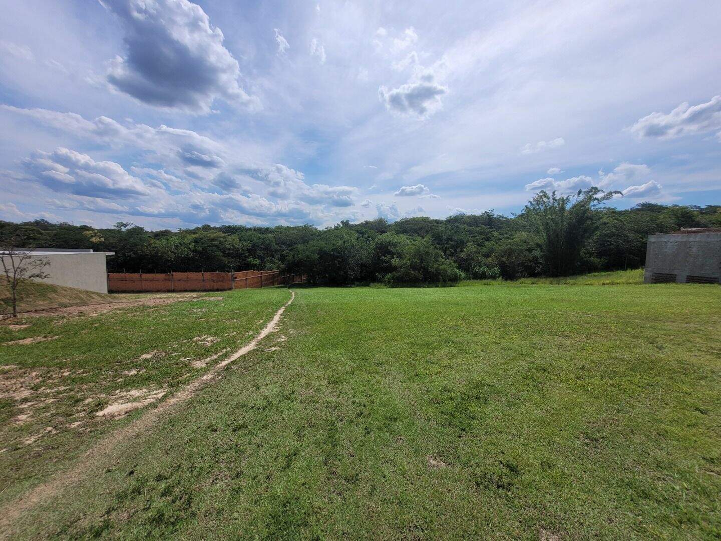 Terreno no Terras de Monte Serrat, em Salto disponível para à venda | Grupo Kaion: 