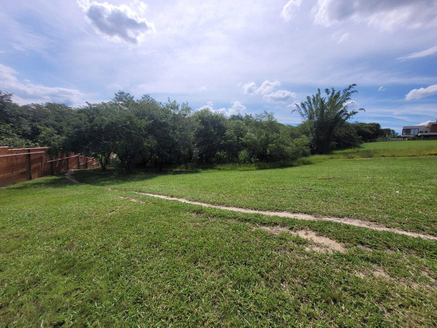 Terreno no Terras de Monte Serrat, em Salto disponível para à venda | Grupo Kaion: 