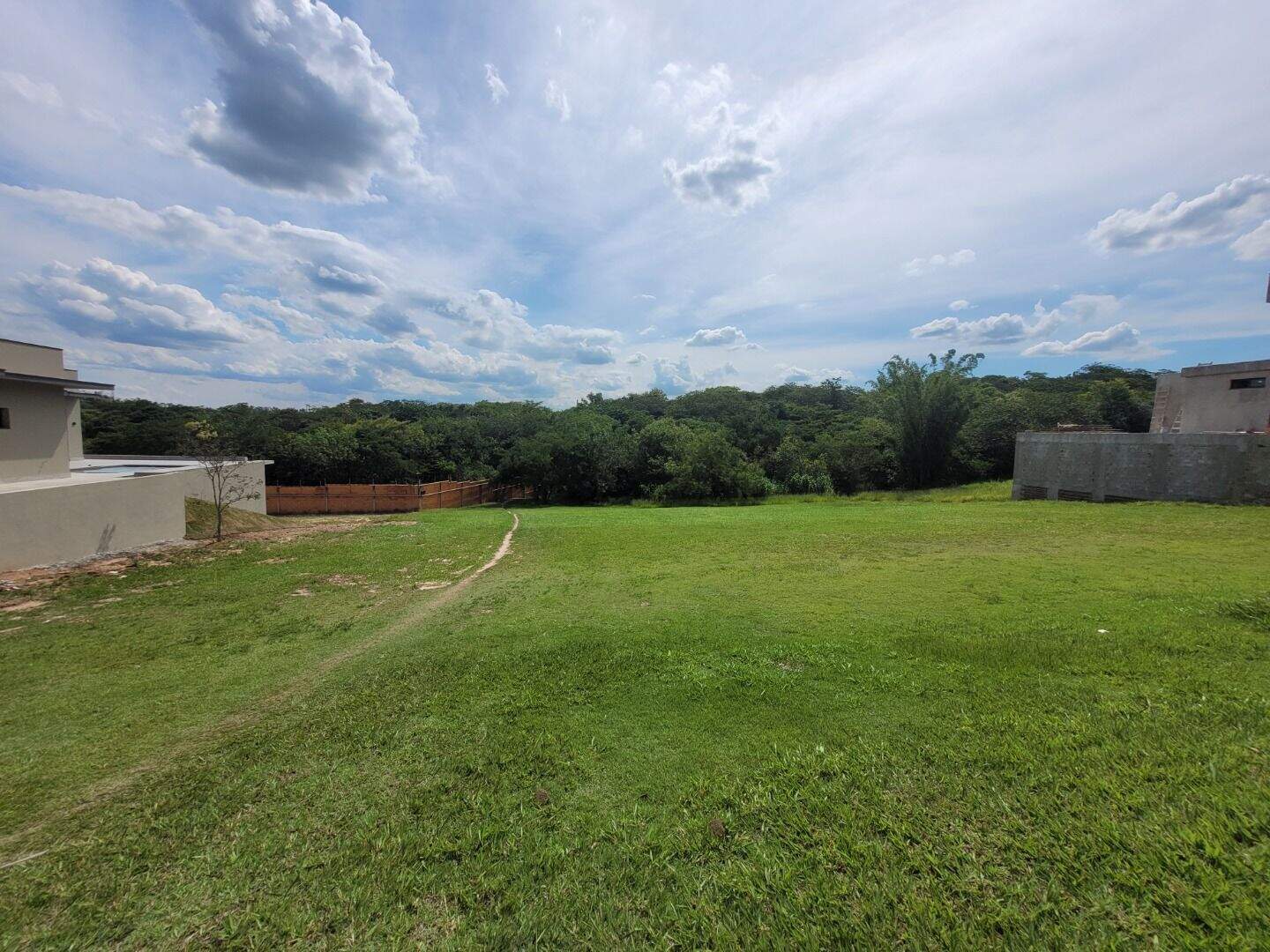 Terreno no Terras de Monte Serrat, em Salto disponível para à venda | Grupo Kaion: 