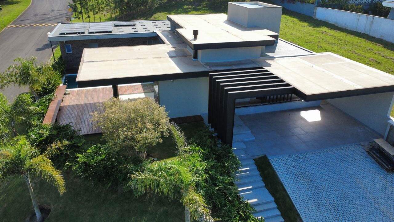 Casa no Condomínio Villas do Golfe, em Itu disponível para à venda | Grupo Kaion: 