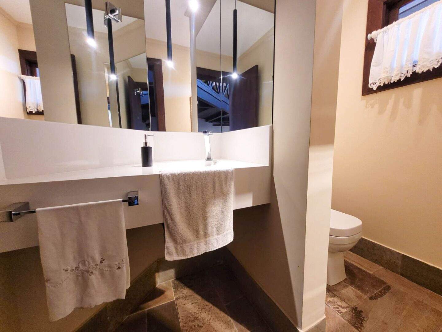 Casa no Condomínio Terras de São José, em Itu disponível para à venda | Grupo Kaion: 