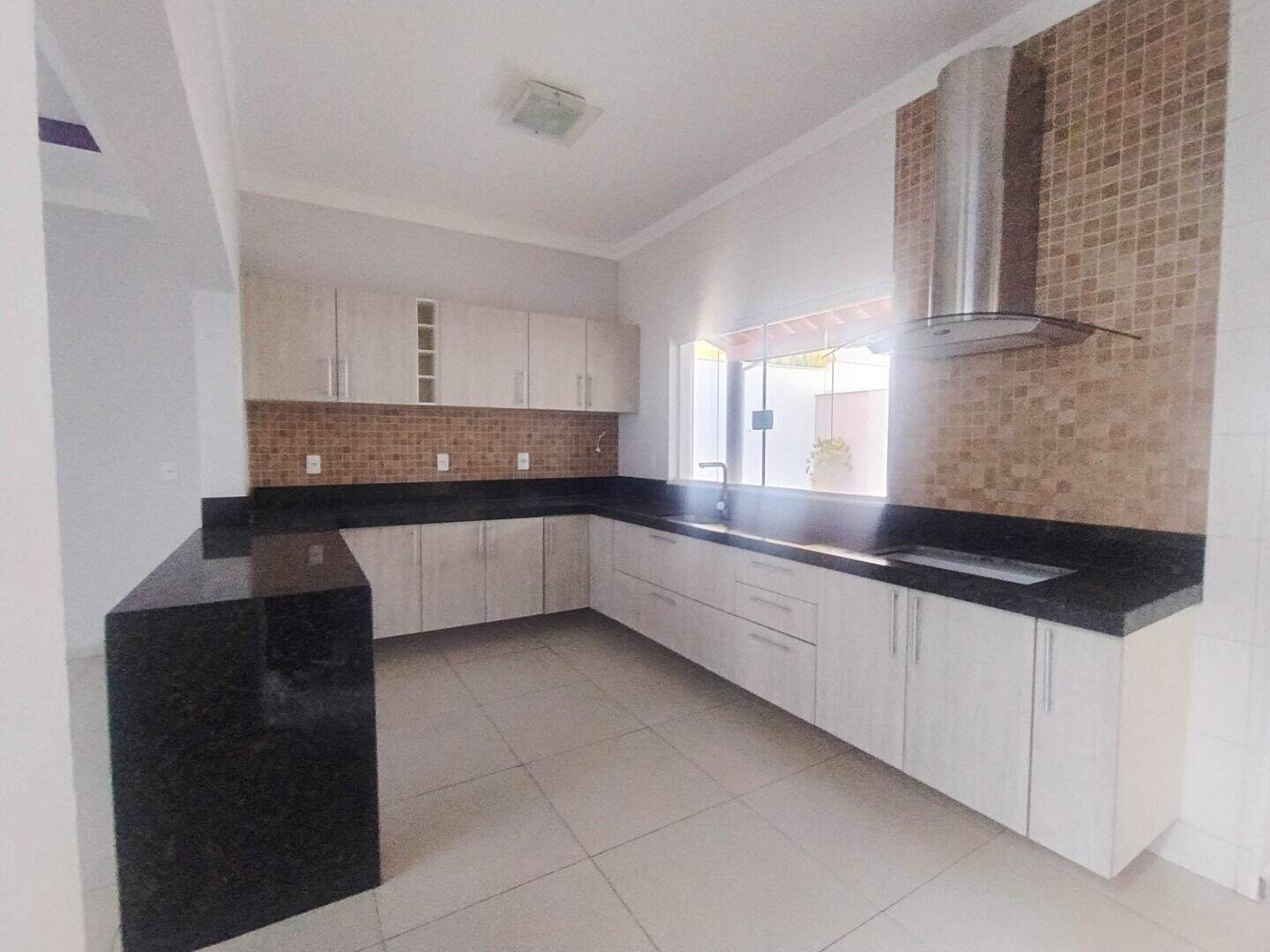 Casa no Condomínio Lagos DIcaraí, em Salto disponível para à venda | Grupo Kaion: 