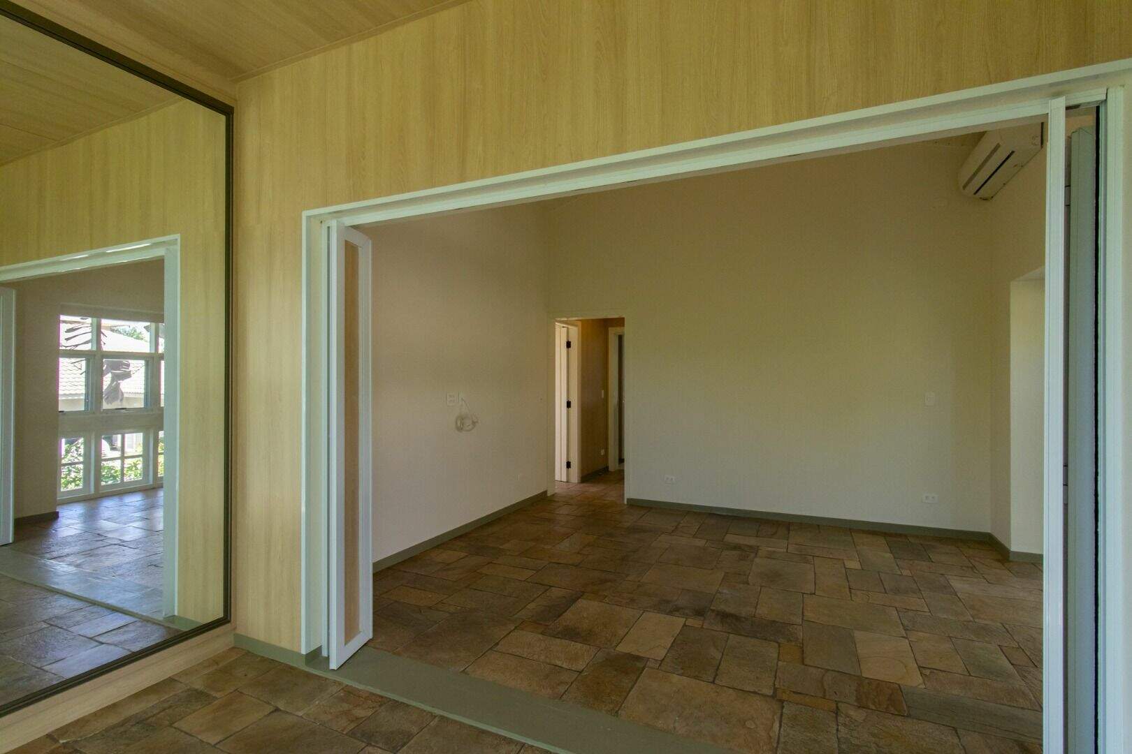 Casa no Condomínio Terras de São José, em Itu disponível para à venda | Grupo Kaion: 