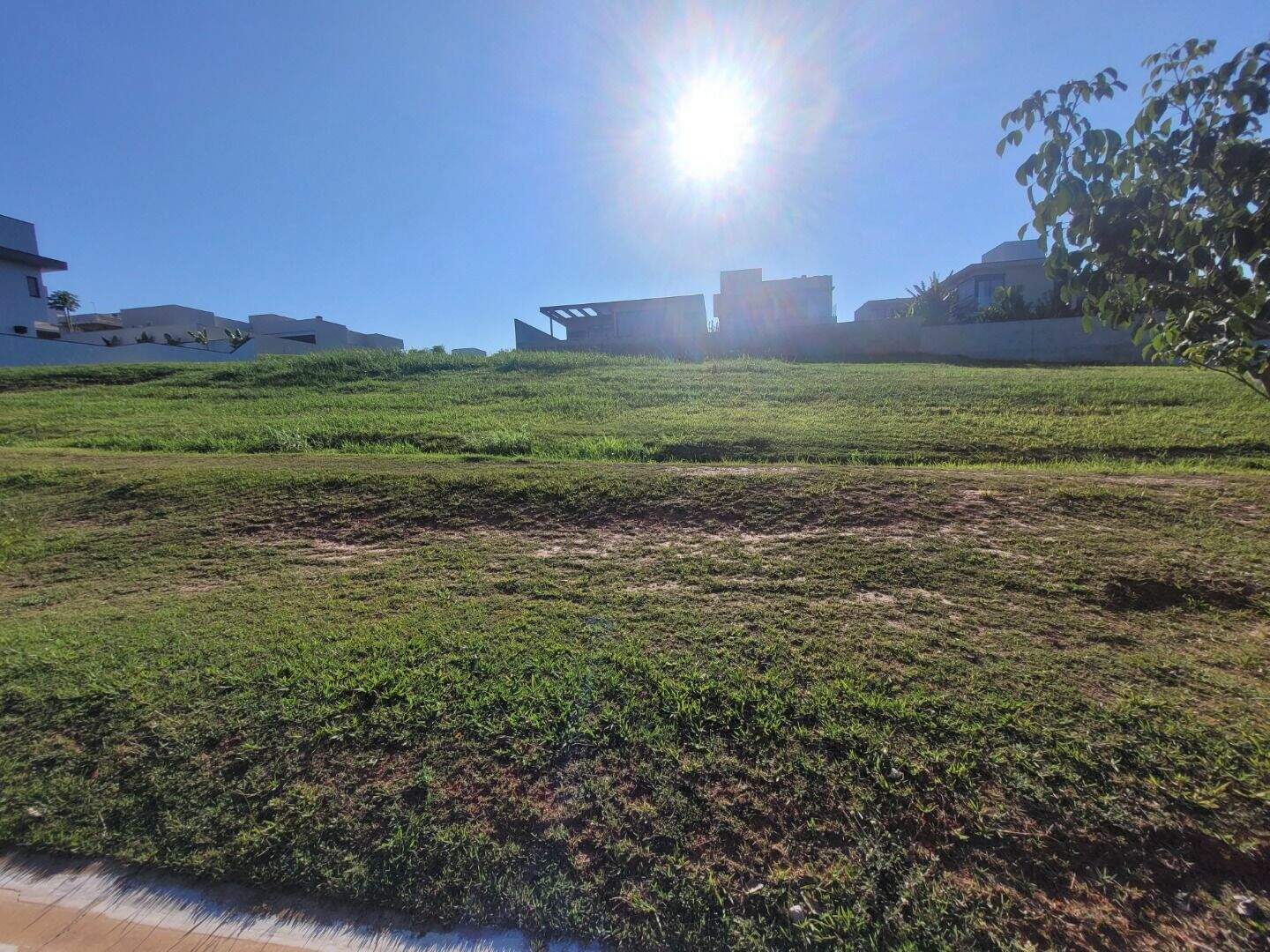 Terreno no Condomínio Villas do Golfe, em Itu disponível para à venda | Grupo Kaion: 