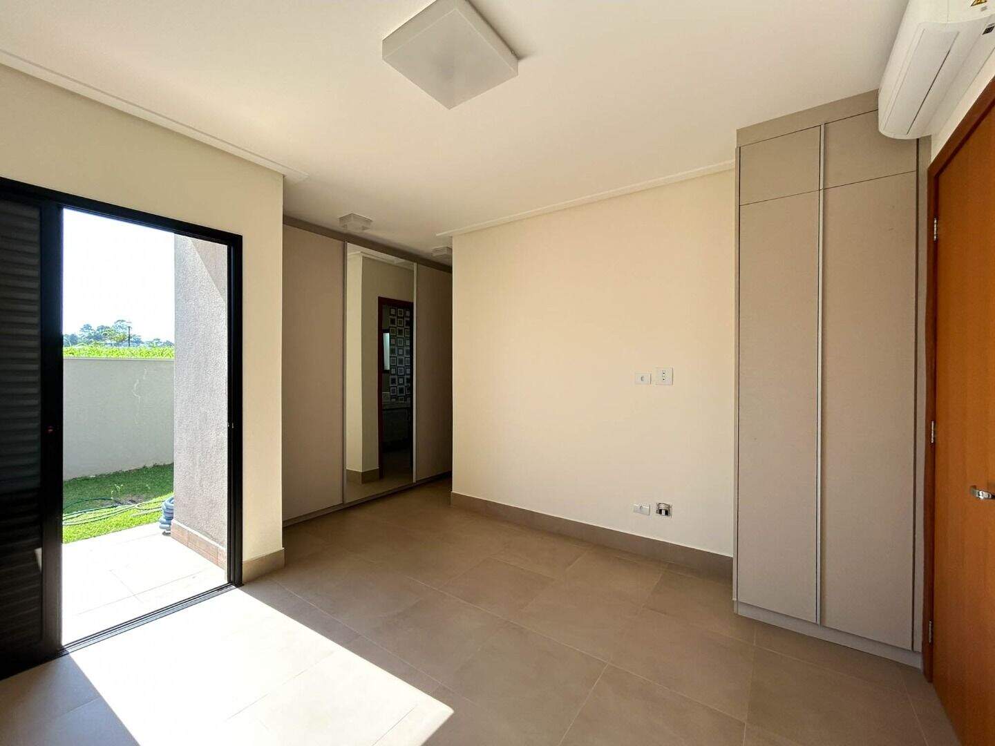 Casa no Condomínio Villas do Golfe, em Itu disponível para à venda | Grupo Kaion: 