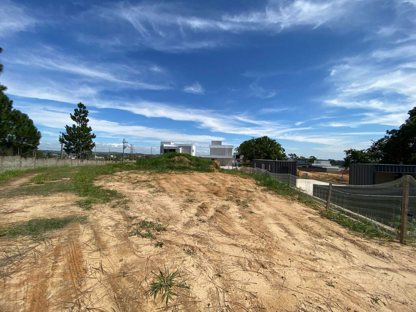 Terreno no Condomínio Villas do Golfe, em Itu disponível para à venda | Grupo Kaion: 